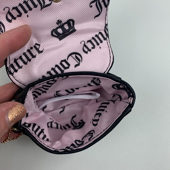 Juicy Couture Black Soft Clutch bag Gold Chain & Bow Accent & mini pouch NEW - Picture 10 of 16